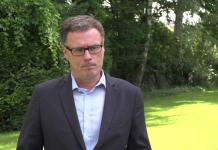 Rząd chce wzrostu minimalnego wynagrodzenia o 200 zł brutto. Płace w budżetówce pozostaną jednak zamrożone