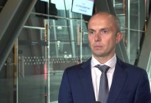 Lotnicze przewozy cargo popularniejsze niż przed pandemią. Przyczyniają się do tego transporty medyczne i rozwój e-handlu